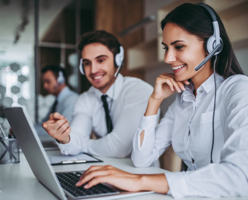 The Growing Demand for Spanish-English Insurance Call Centers in the U.S.